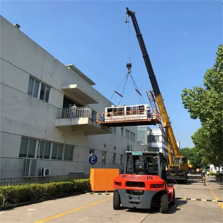 枣庄峄城小型吊车出租电话