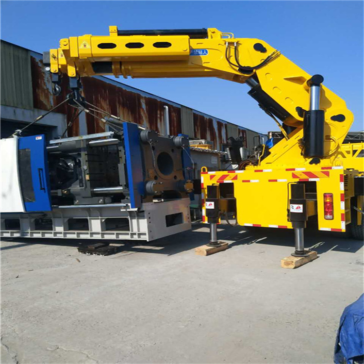 枣庄峄城 大吨位折臂吊出租费用解析：一小时租赁多少钱