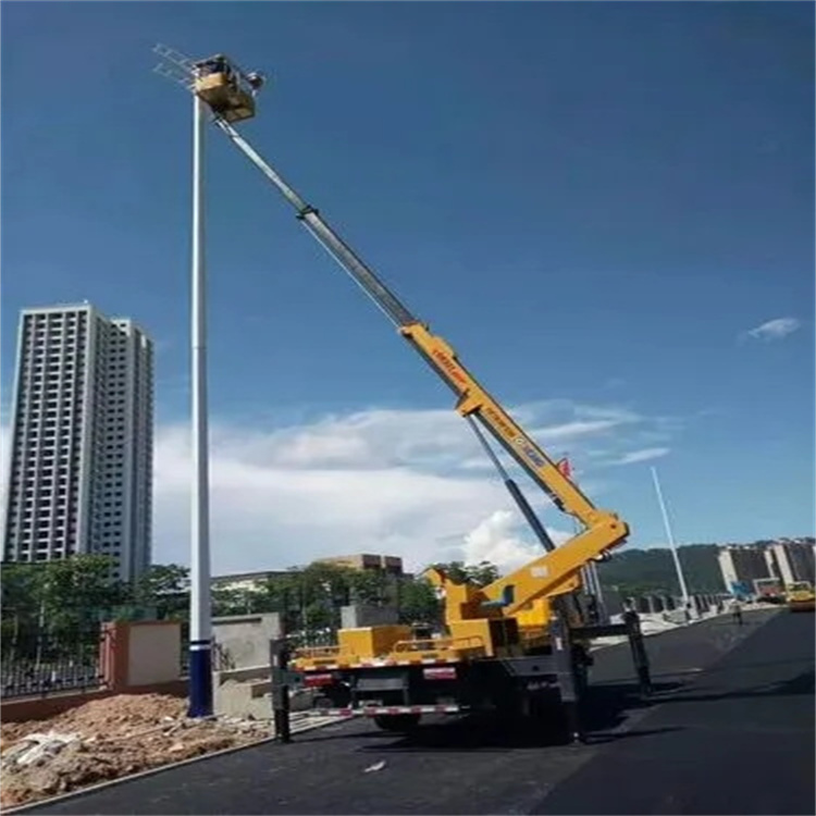 枣庄峄城维修路灯的曲臂升降车出租